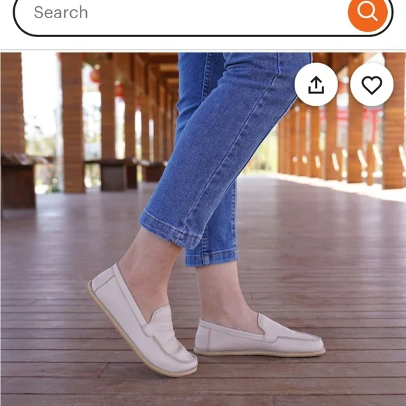 Elegant Cream Loafers for Women - Picture 10 of 10